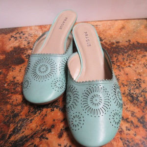 NEW PRAGUE  AQUA GREEN SLIP ON SHOES LOW Sz 37 7